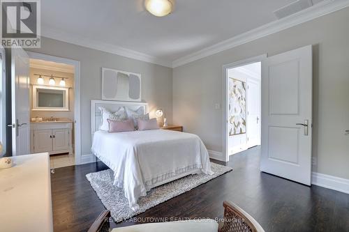 134 Westside Drive, Oakville, ON - Indoor Photo Showing Bedroom