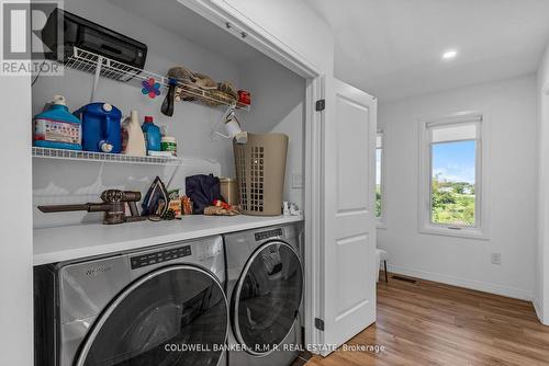 125 East Shore Drive, Clarington (Bowmanville), ON - Indoor Photo Showing Laundry Room