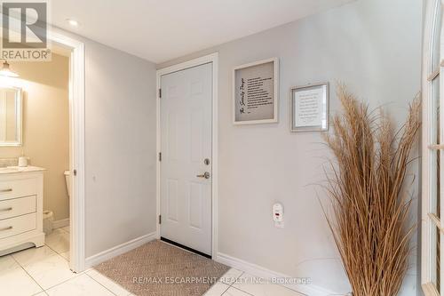 59 Regent Avenue, Hamilton, ON - Indoor Photo Showing Other Room