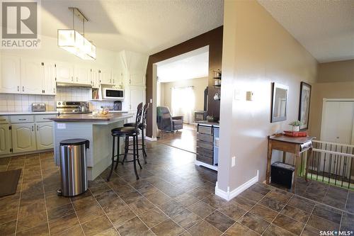 212 Qu'Appelle Street, Welwyn, SK - Indoor Photo Showing Kitchen