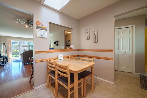 5-4600 Bella Vista Road, Vernon, BC - Indoor Photo Showing Dining Room