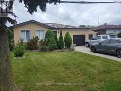 4106 WILCOX ROAD  Mississauga, ON L4Z 1B7