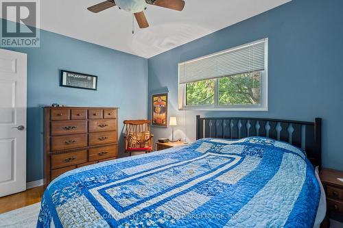 592 Ridgewood Crescent E, London, ON - Indoor Photo Showing Bedroom