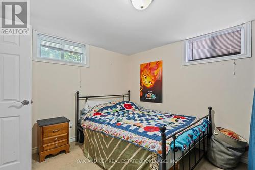 592 Ridgewood Crescent E, London, ON - Indoor Photo Showing Bedroom