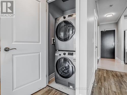 2103 - 100 John Street, Brampton, ON - Indoor Photo Showing Laundry Room