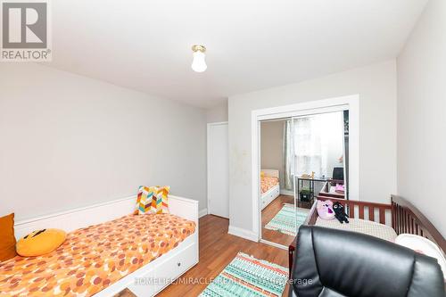 20 - 366 Driftwood Avenue, Toronto, ON - Indoor Photo Showing Bedroom