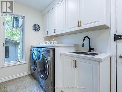 355 Golf Links Road, Hamilton, ON - Indoor Photo Showing Laundry Room