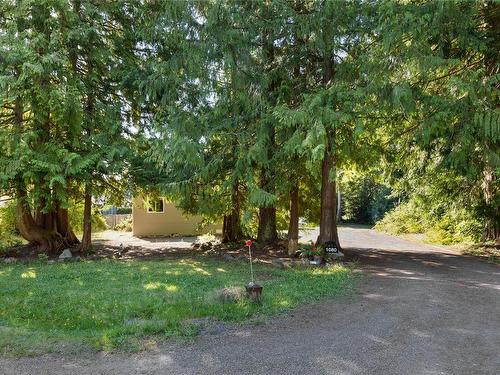 1080 Mclaughlin Pl, French Creek, BC 