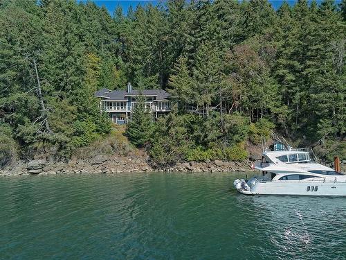 367 Long Harbour Rd, Salt Spring, BC 