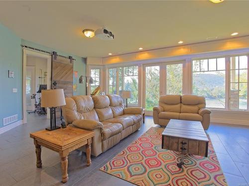 367 Long Harbour Rd, Salt Spring, BC 