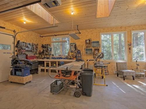 367 Long Harbour Rd, Salt Spring, BC 