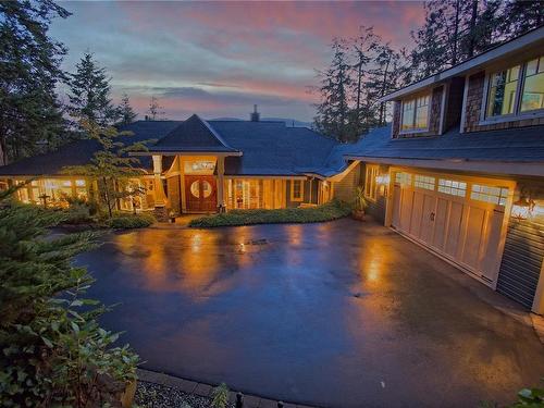 367 Long Harbour Rd, Salt Spring, BC 