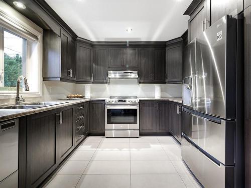 Kitchen - 14 Rue Adélard-Perreault, Mercier, QC - Indoor Photo Showing Kitchen With Double Sink