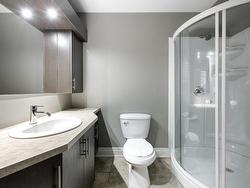 Ensuite bathroom - 