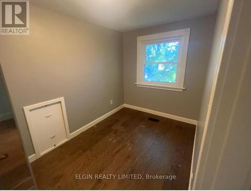 838 Van Street, London, ON - Indoor Photo Showing Other Room