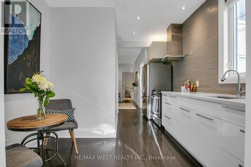 308 St Clarens Avenue, Toronto, ON - Indoor Photo Showing Kitchen