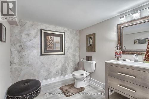 52 Jenny Thompson Court, Richmond Hill, ON - Indoor Photo Showing Bathroom