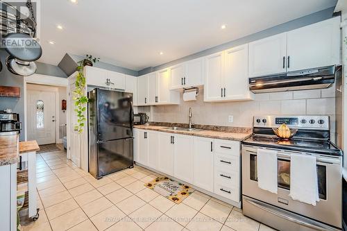 100 Crosthwaite Avenue N, Hamilton, ON - Indoor Photo Showing Kitchen With Double Sink