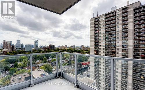 1704 - 170 Avenue Road, Toronto, ON - Outdoor