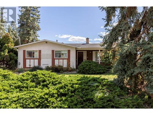 7 Caramillo Road, Kelowna, BC - Outdoor