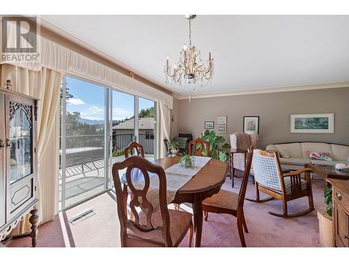 7 Caramillo Road, Kelowna, BC - Indoor Photo Showing Dining Room