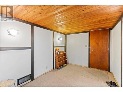 7 Caramillo Road, Kelowna, BC - Indoor Photo Showing Other Room