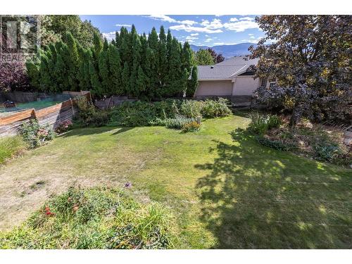 7 Caramillo Road, Kelowna, BC - Outdoor