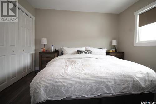 711 4Th Street E, Shaunavon, SK - Indoor Photo Showing Bedroom