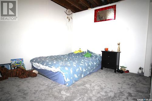 711 4Th Street E, Shaunavon, SK - Indoor Photo Showing Bedroom