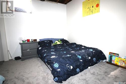 711 4Th Street E, Shaunavon, SK - Indoor Photo Showing Bedroom