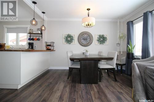 711 4Th Street E, Shaunavon, SK - Indoor Photo Showing Dining Room