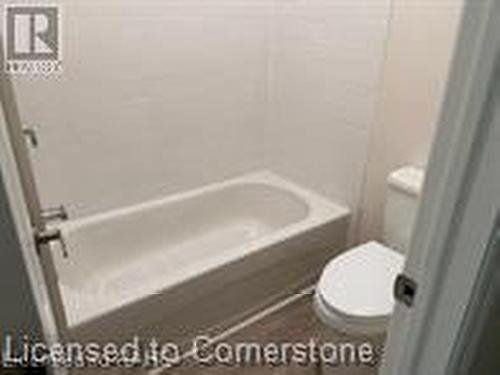 488 Hughson Street N, Hamilton, ON - Indoor Photo Showing Bathroom