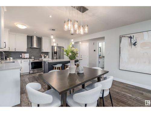 10213 75 St Nw, Edmonton, AB - Indoor Photo Showing Dining Room