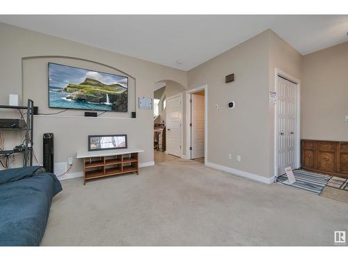 #8 13825 155 Av Nw, Edmonton, AB - Indoor