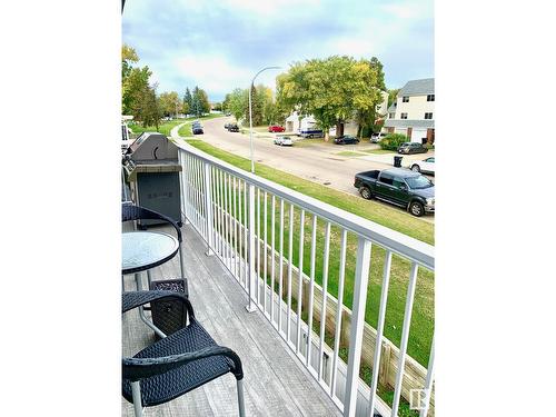 #302 14530 52 St Nw Nw, Edmonton, AB - Outdoor