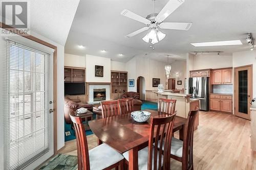 181 Hamptons Green Nw, Calgary, AB - Indoor Photo Showing Dining Room