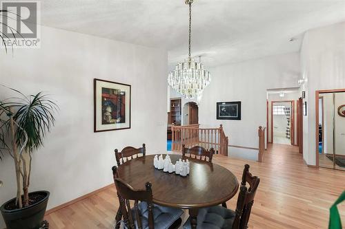 181 Hamptons Green Nw, Calgary, AB - Indoor Photo Showing Dining Room