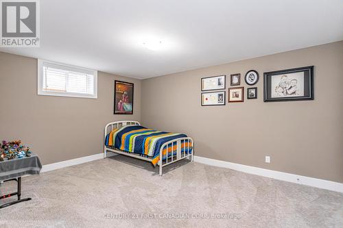 15 Tattersall Lane, Lambton Shores (Grand Bend), ON - Indoor Photo Showing Bedroom