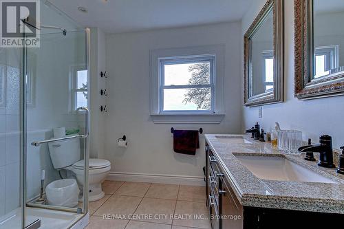 31395 Talbot Line, Dutton/Dunwich (Iona), ON - Indoor Photo Showing Bathroom