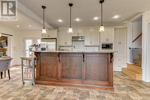 31395 Talbot Line, Dutton/Dunwich (Iona), ON - Indoor Photo Showing Kitchen