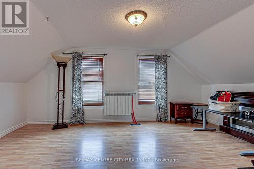 31395 Talbot Line, Dutton/Dunwich (Iona), ON - Indoor Photo Showing Other Room