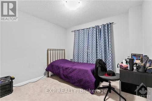 646 Hamsa Street, Ottawa, ON - Indoor Photo Showing Bedroom