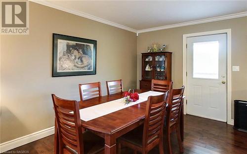 495190 Traverston Road, West Grey, ON - Indoor Photo Showing Dining Room