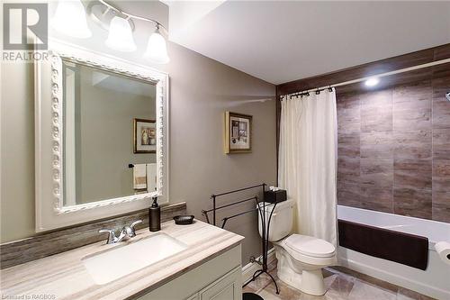 495190 Traverston Road, West Grey, ON - Indoor Photo Showing Bathroom