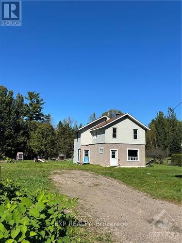 74 Sandy Beach Road, Laurentian Valley, ON - Outdoor