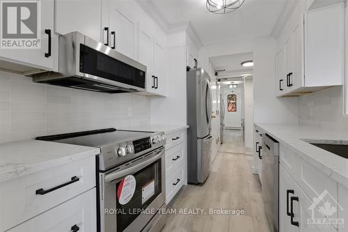 202 - 191 Parkdale Avenue, Ottawa, ON - Indoor Photo Showing Kitchen With Stainless Steel Kitchen With Upgraded Kitchen