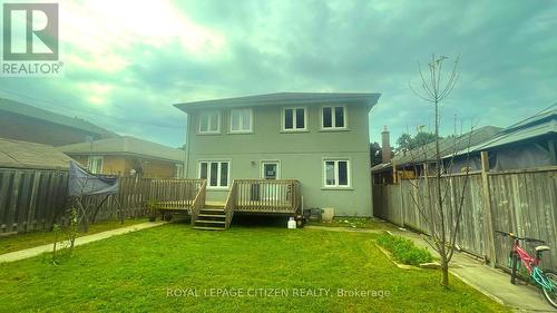 6 Medonte Avenue, Toronto, ON - Outdoor