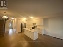 92 Phoenix Boulevard, Barrie, ON  - Indoor Photo Showing Kitchen 