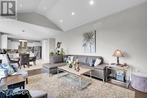 71 Riley Crescent, Centre Wellington, ON - Indoor Photo Showing Living Room