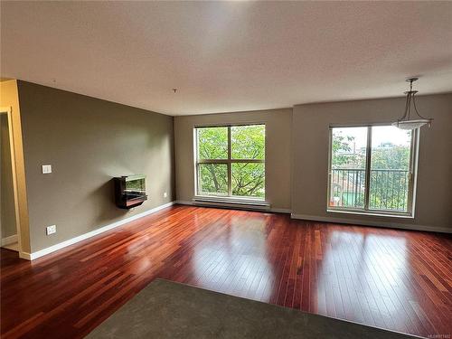 205-555 Franklyn St, Nanaimo, BC - Indoor